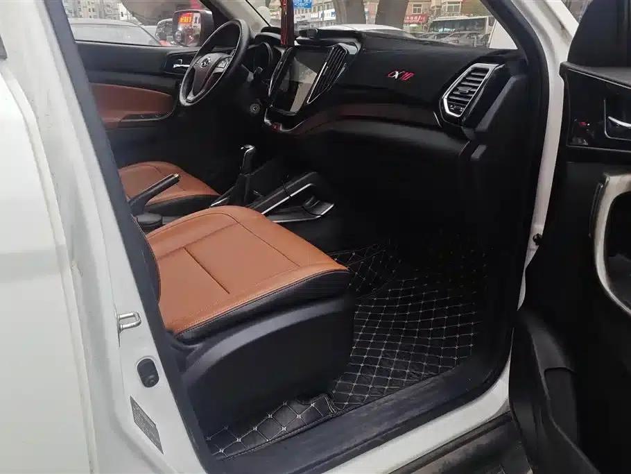 Changan Oushang CX70 2016 1.6L Manual Deluxe Edition — миниатюра 8