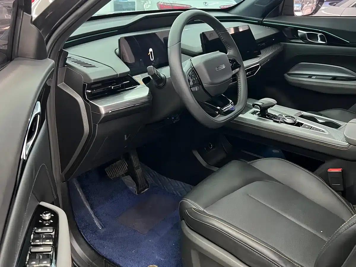 Changan Oushang Z6 New Energy 2022 Blue Whale iDD 150KM Flagship PLUS — миниатюра 5