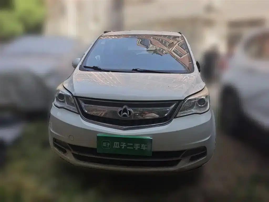 Oulive 2013 1.2L Manual Elite — миниатюра 3