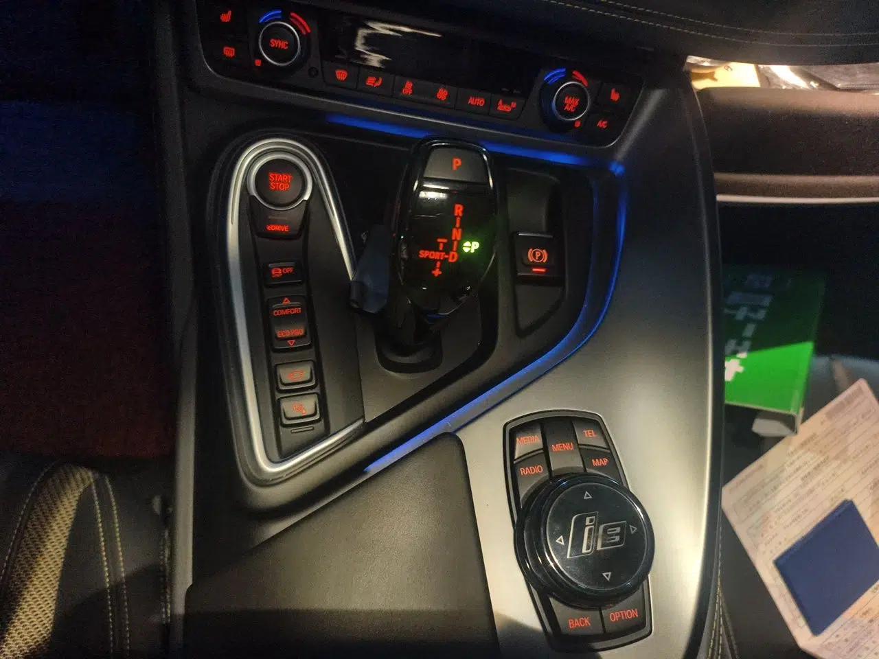 BMW i8 2014 Standard Model — миниатюра 15