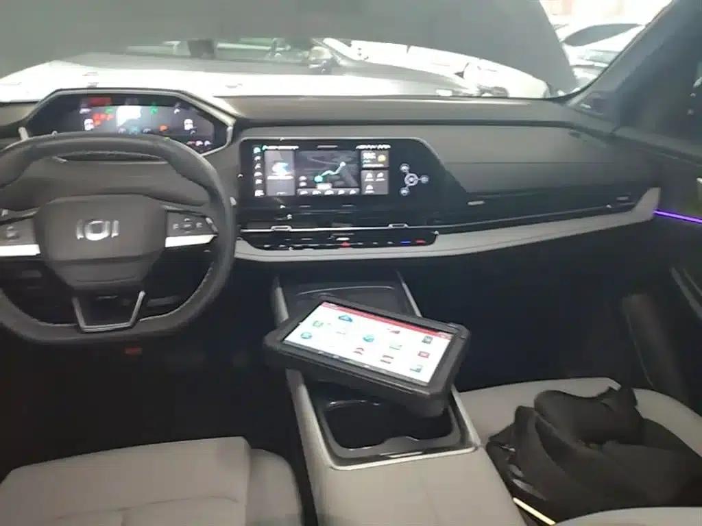 Changan Qiyuan Q05 Classic 2025 Model - Truly Delicious Edition 125 Navigator — миниатюра 10