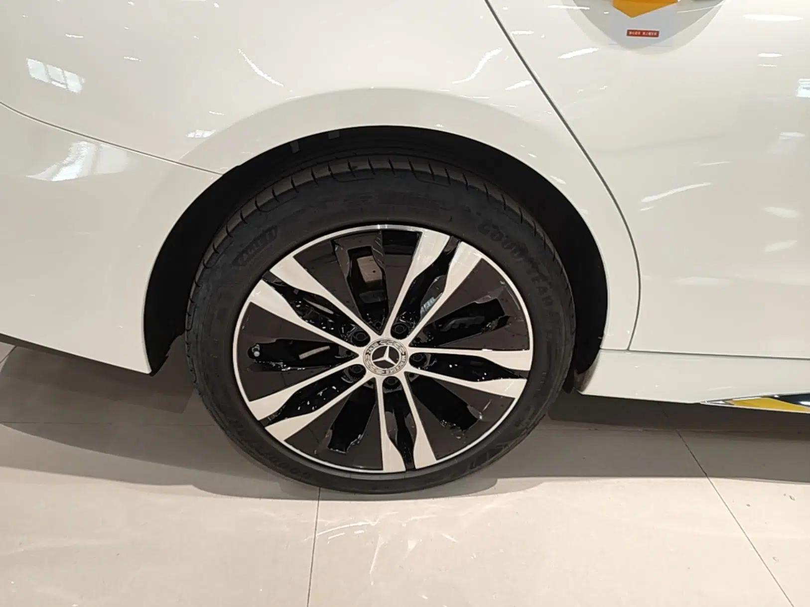 Mercedes-Benz C-Class New Energy 2025 C 350 eL — миниатюра 10