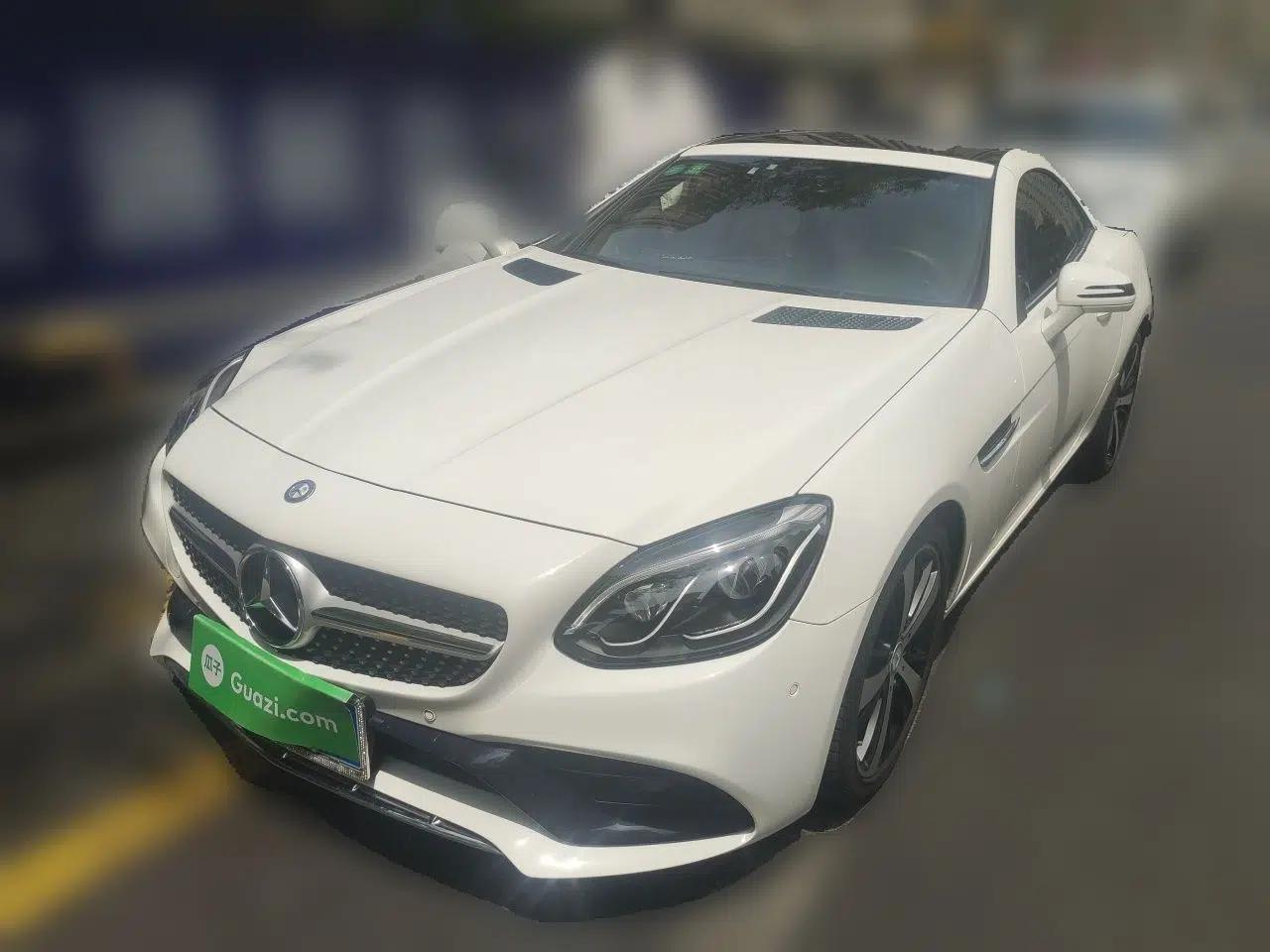 Mercedes-Benz SLC 2016 SLC 200 Fashion Model — миниатюра 1