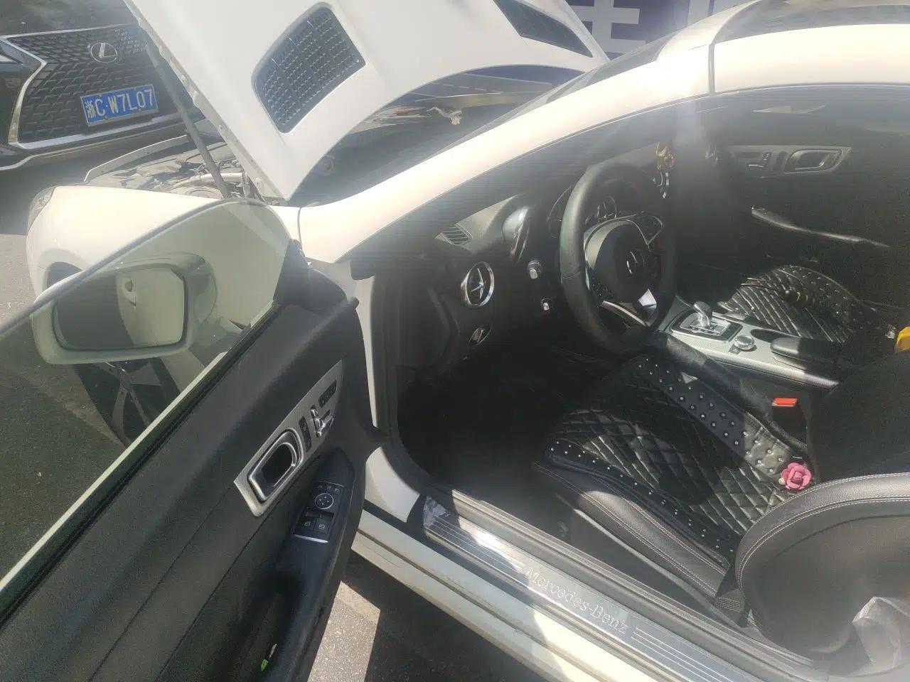 Mercedes-Benz SLC 2016 SLC 200 Fashion Model — миниатюра 17