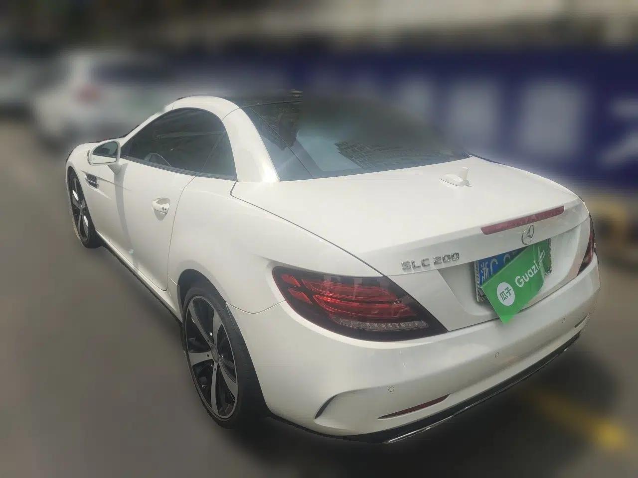 Mercedes-Benz SLC 2016 SLC 200 Fashion Model — миниатюра 4