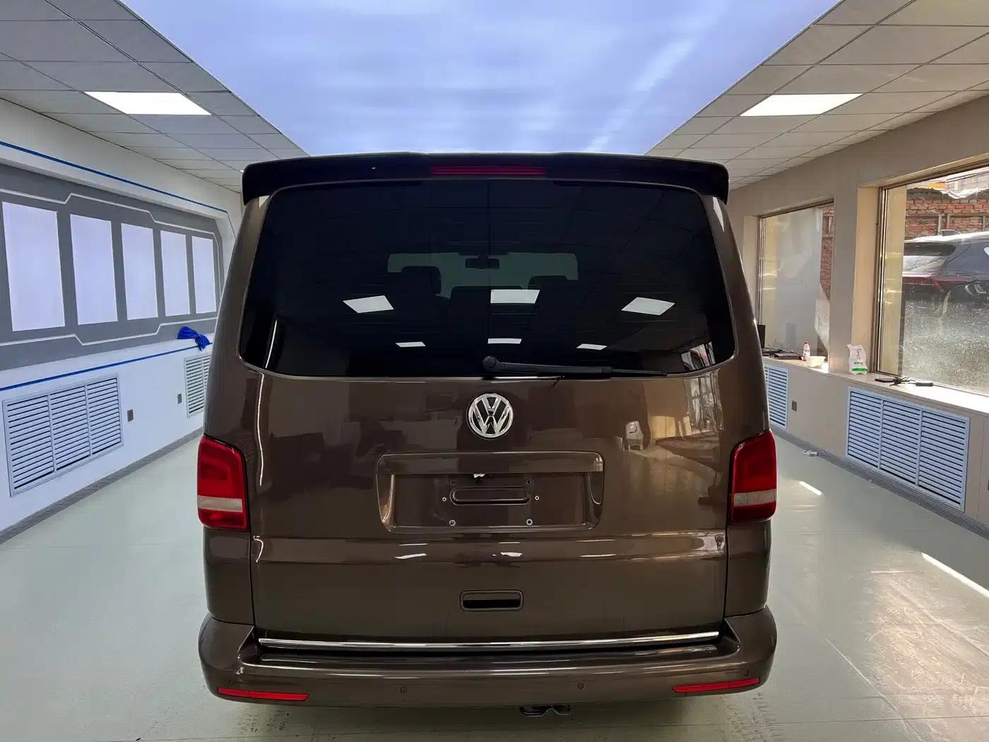 2014 Multivan 2.0TSI AWD Executive Edition — миниатюра 5