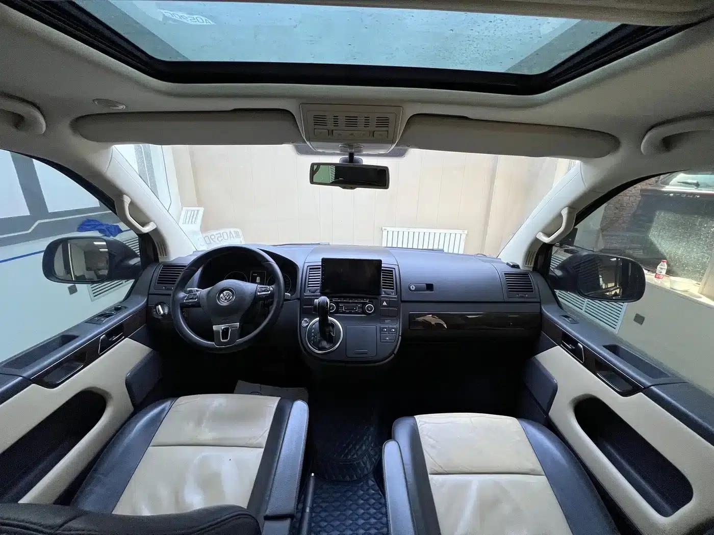 2014 Multivan 2.0TSI AWD Executive Edition — миниатюра 7