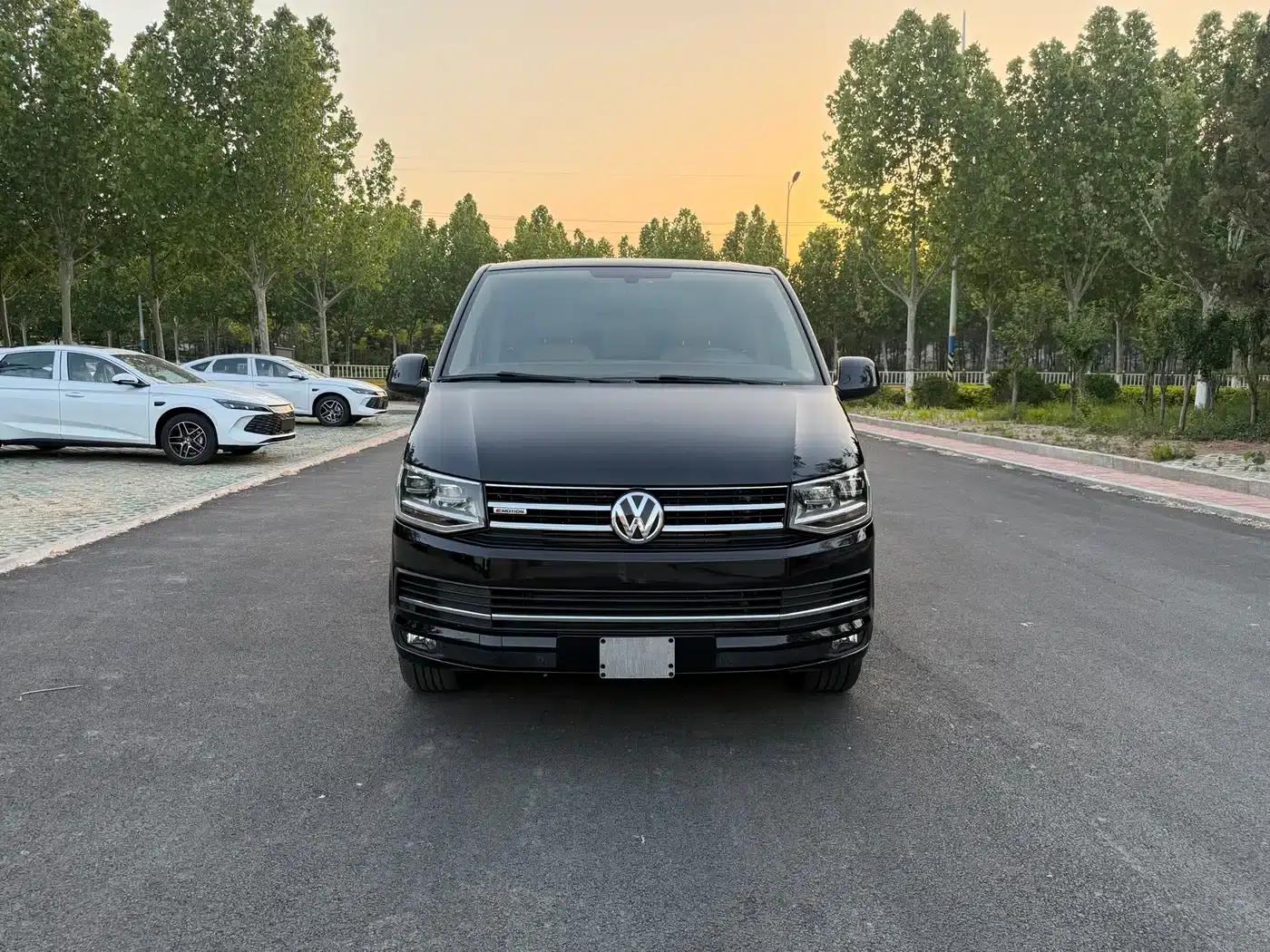 Caravelle 2017 2.0TSI 4WD Luxury 7-Seater — миниатюра 2