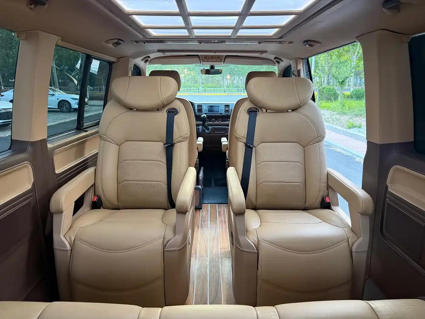 Caravelle 2017 2.0TSI 4WD Luxury 7-Seater — миниатюра 18