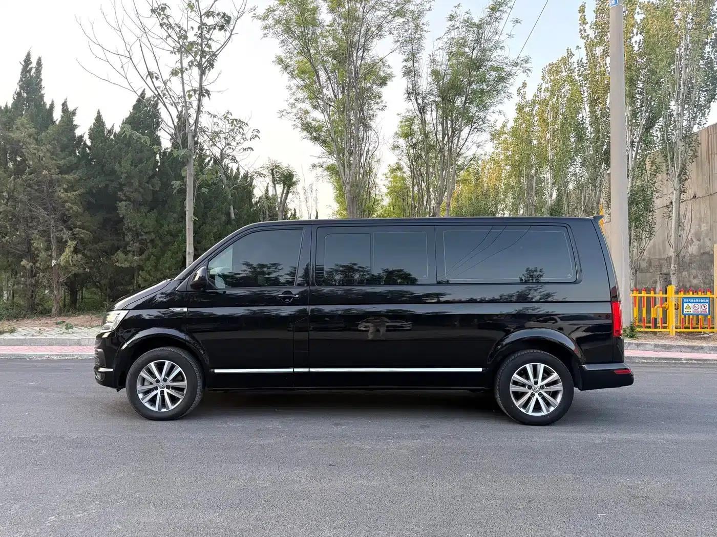 Caravelle 2017 2.0TSI 4WD Luxury 7-Seater — миниатюра 4