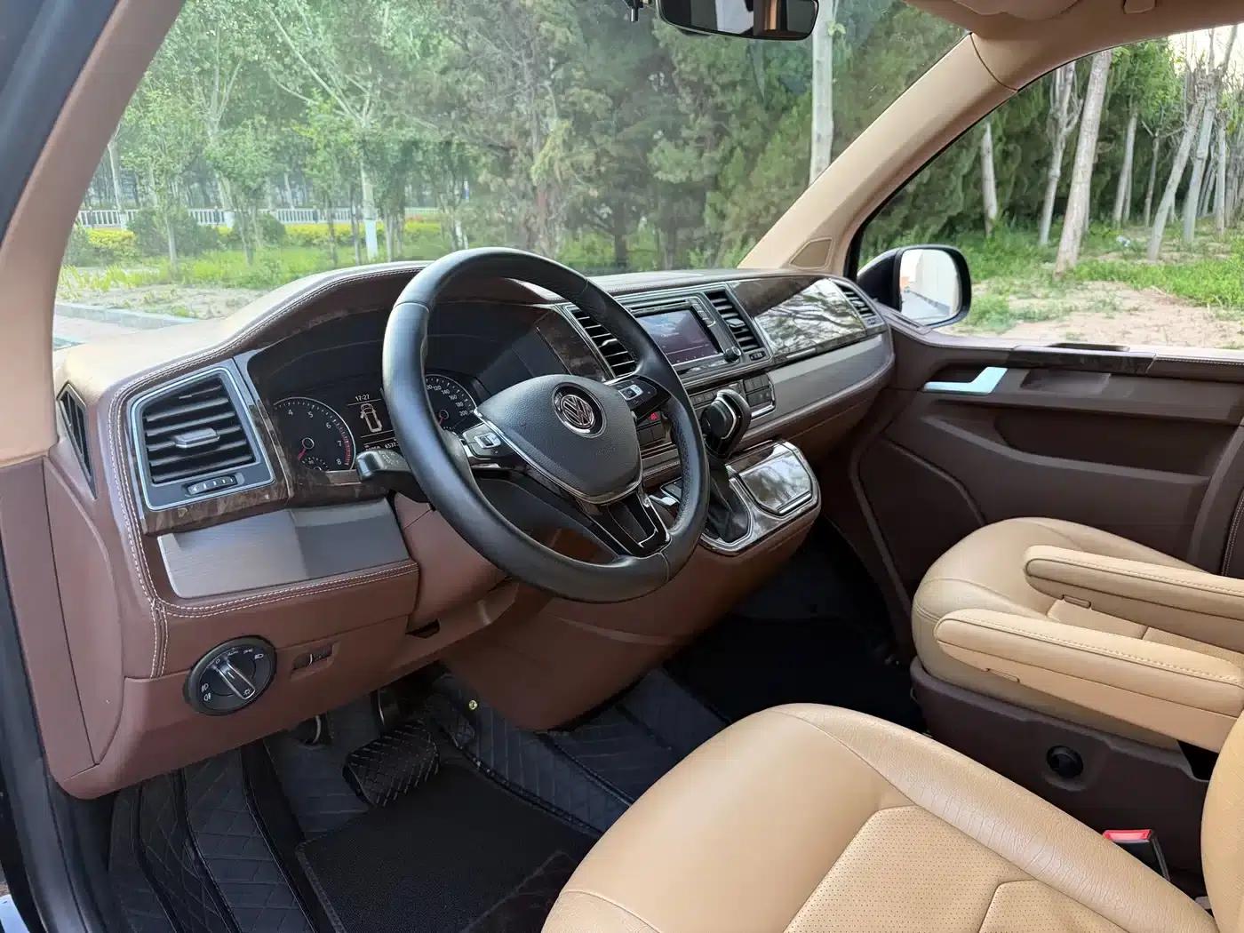Caravelle 2017 2.0TSI 4WD Luxury 7-Seater — миниатюра 7