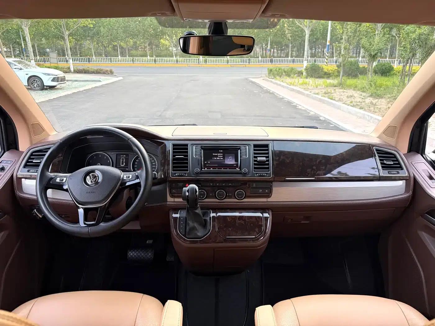 Caravelle 2017 2.0TSI 4WD Luxury 7-Seater — миниатюра 9
