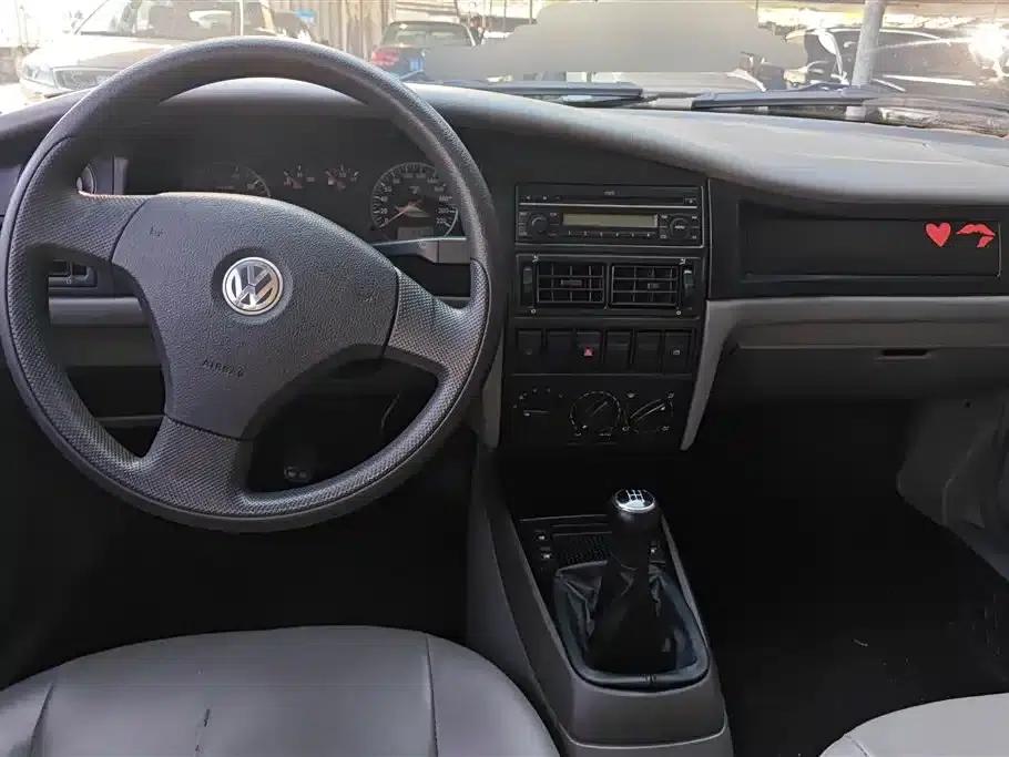 Santana Zhijun 2010 1.6L Manual Comfort Model — миниатюра 12