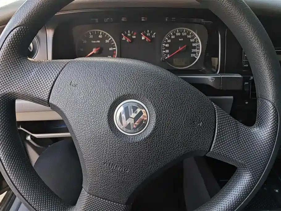 Santana Zhijun 2010 1.6L Manual Comfort Model — миниатюра 15