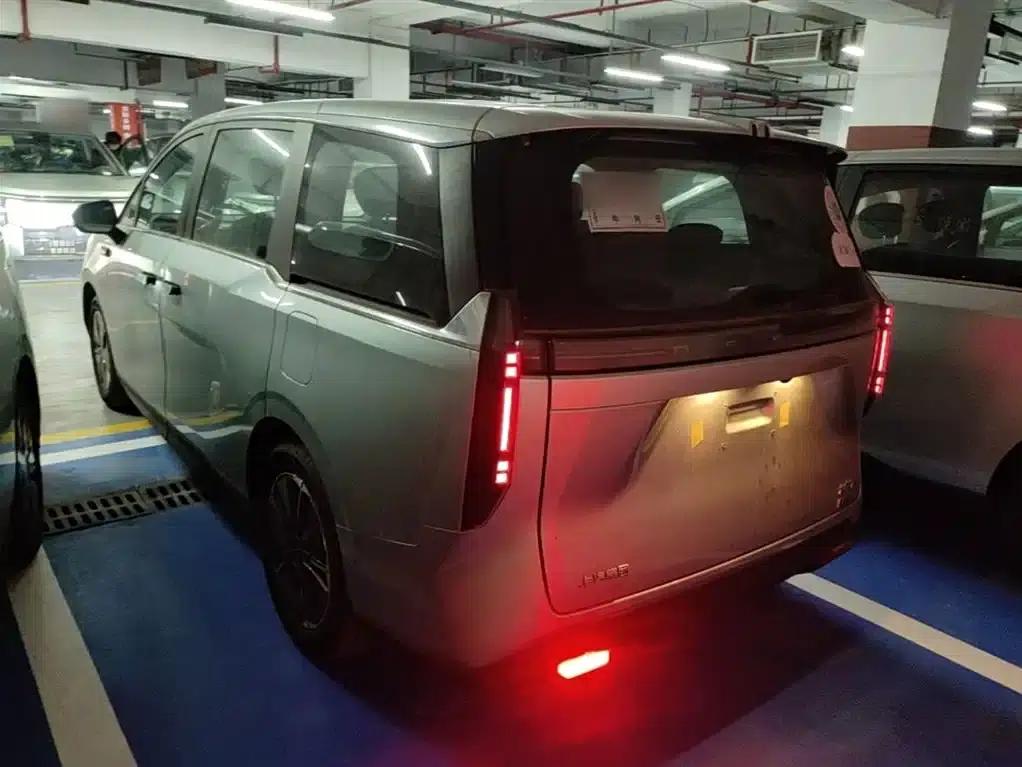 Everyone 7 2024 Facelift Super Hybrid Long Range Enjoy Edition — миниатюра 5