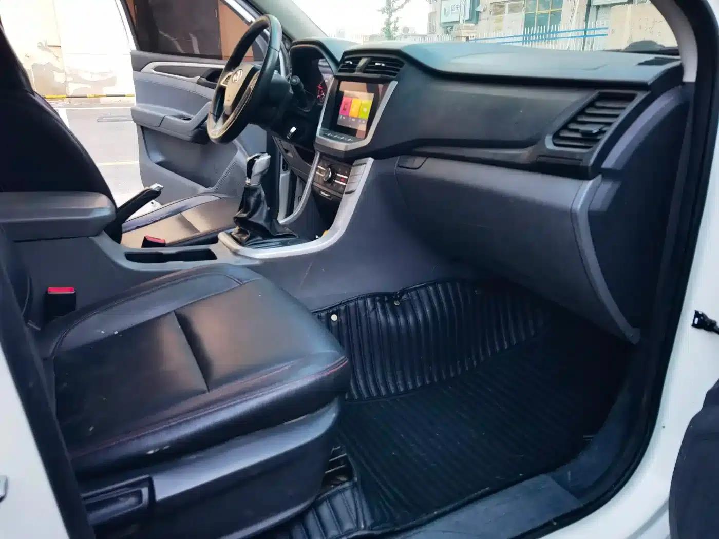 Maxus T60 2017 2.8T Diesel Manual 2WD Low Chassis Comfort Long Cargo (National V Emission Standard) — миниатюра 4