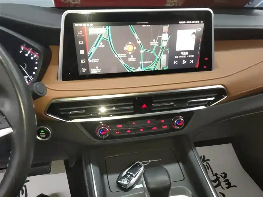 SAIC MAXUS D90 2017 2.0T Automatic 2WD Uranus — миниатюра 13