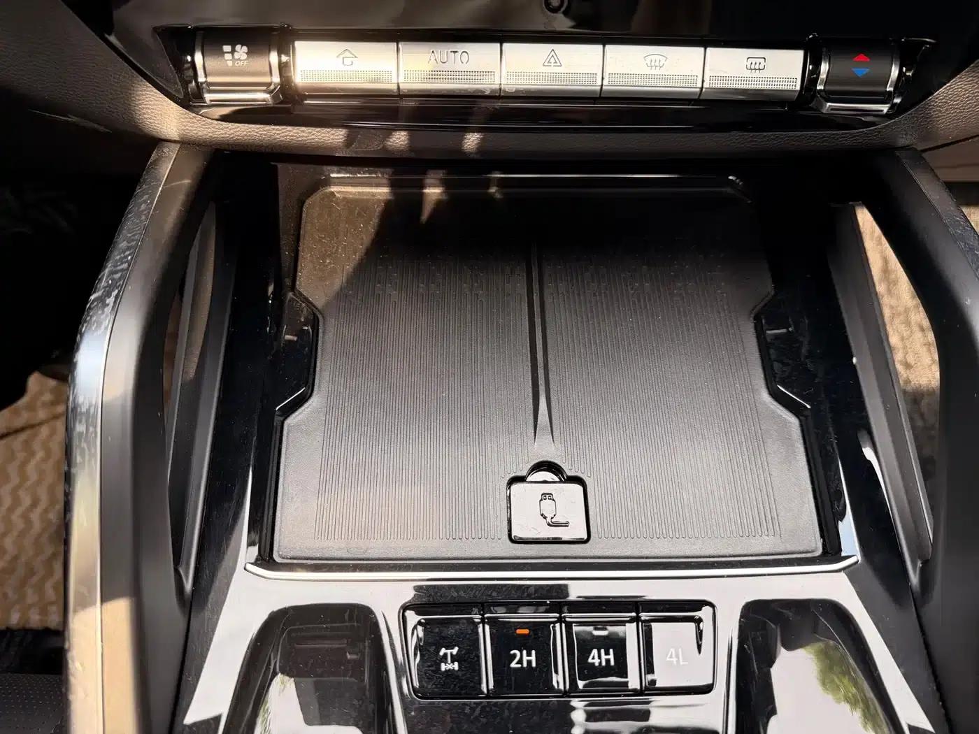 Territory 2023 2.0T Crossover Flagship Edition 7-Seater — миниатюра 18