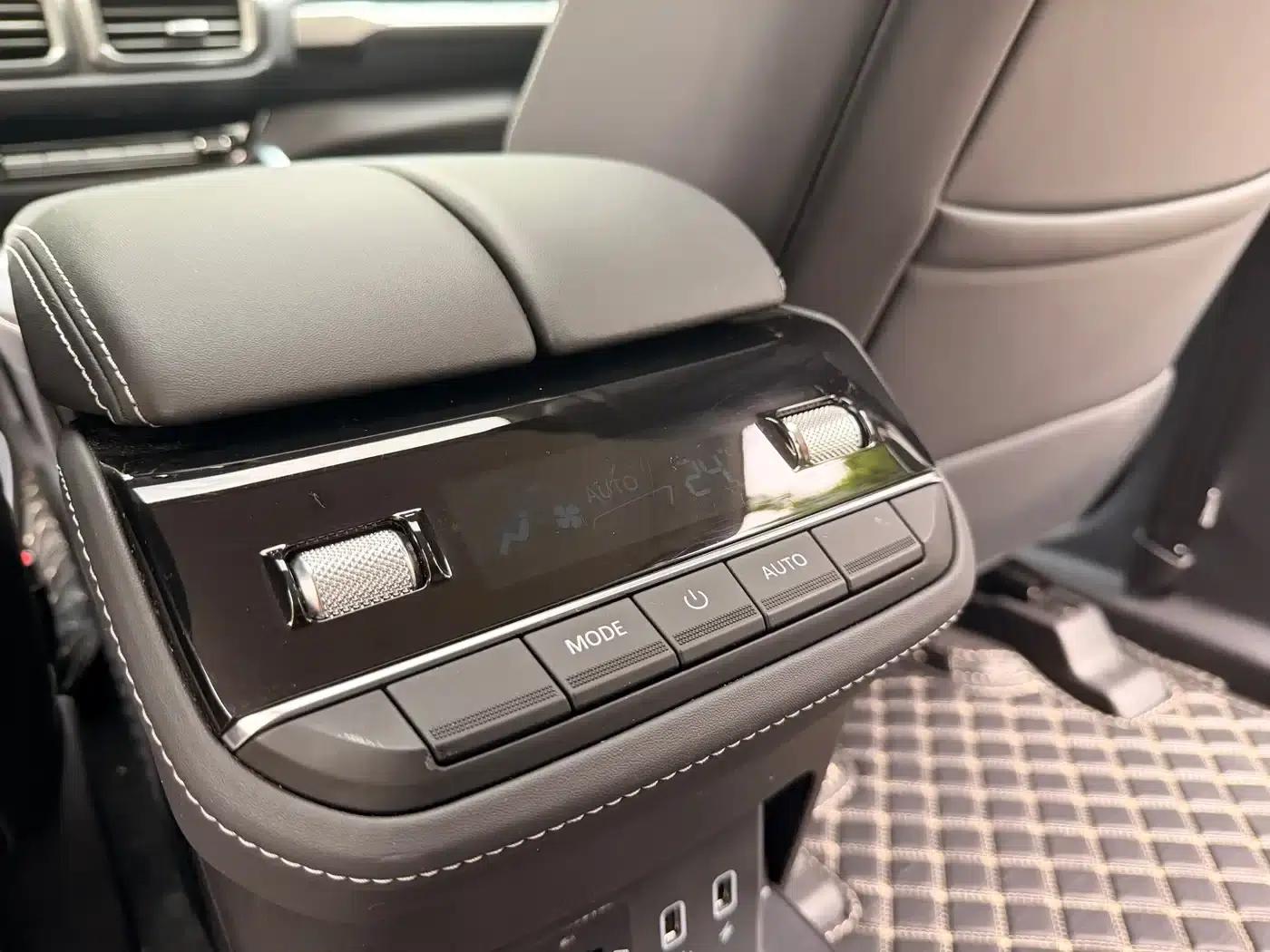 Territory 2023 2.0T Crossover Flagship Edition 7-Seater — миниатюра 47