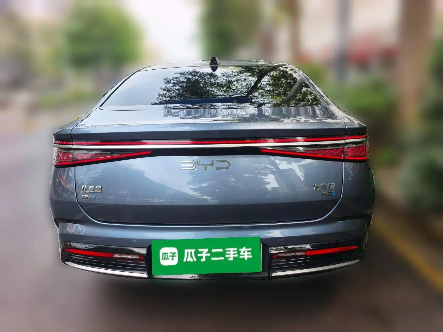 BYD Seal 07 DM-i 2025 Intelligent Driving Version DM-i 1.5L 125 km Luxury Edition — миниатюра 5