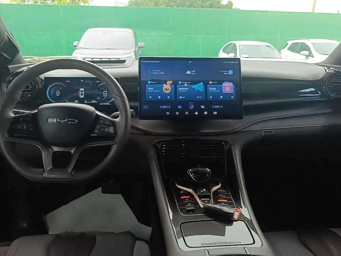 BYD Frigate 07 2023 DM-i 205KM Flagship Model — миниатюра 13