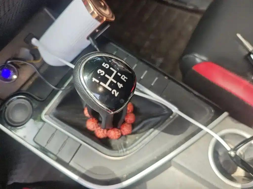 Fengxing T5 2020 1.6L Manual Comfort Model (China VI Emission Standard) — миниатюра 11