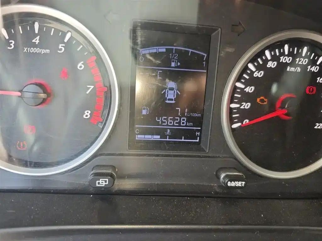 Fengxing T5 2020 1.6L Manual Comfort Model (China VI Emission Standard) — миниатюра 9
