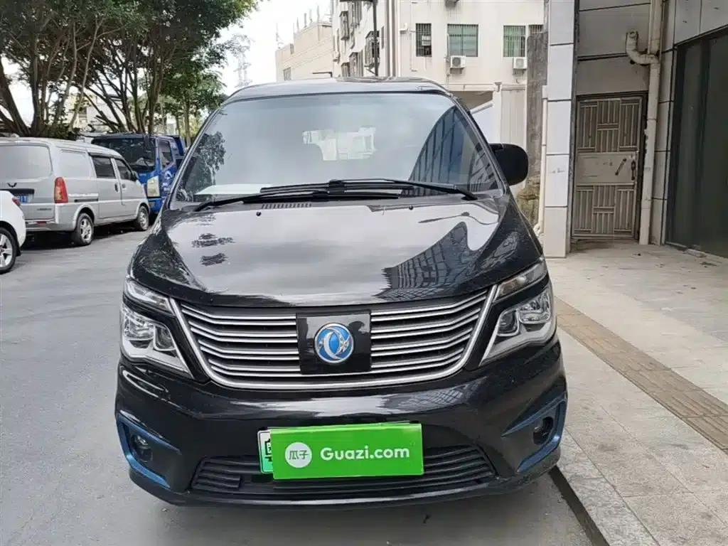 Lingzhi New Energy 2020 Long-Range Edition Comfort 7-Seater — миниатюра 3