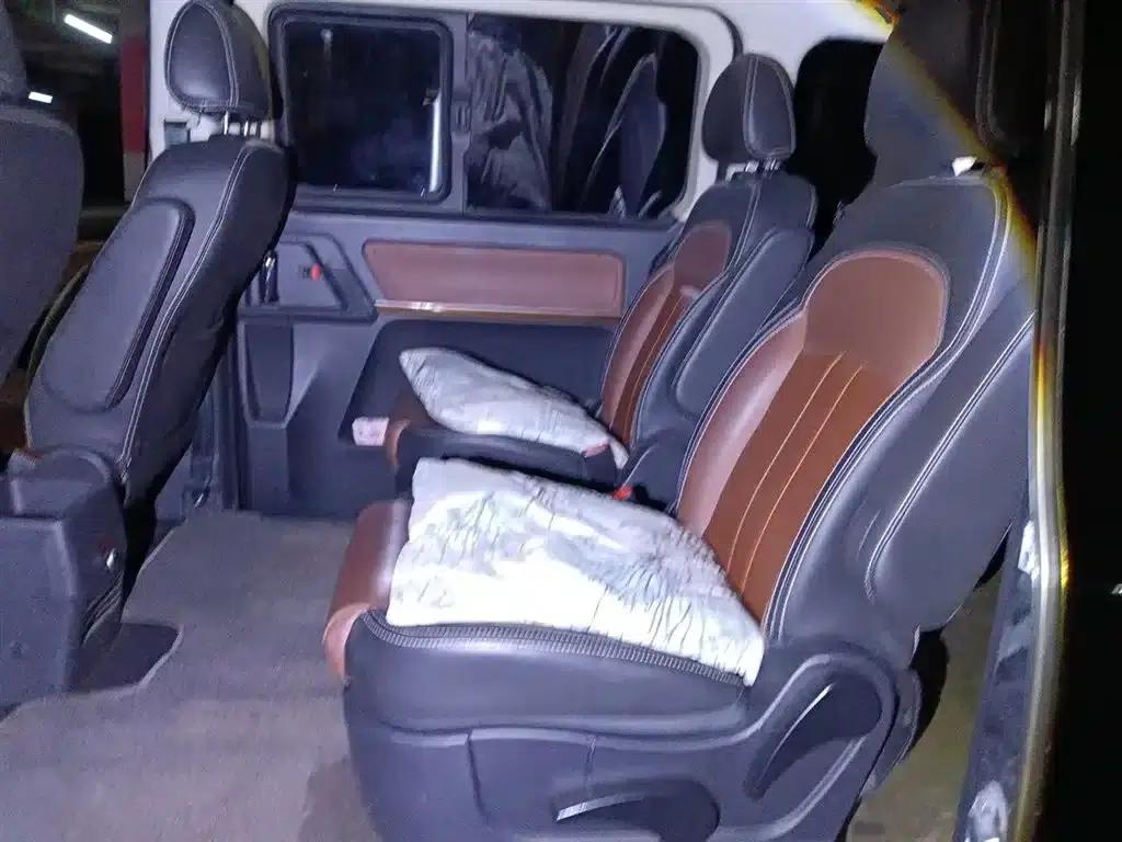 Fengxing F600 2016 Model F600L 2.0L Premium Edition — миниатюра 15
