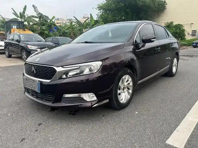 DS 5LS 2014 1.8L Automatic Comfort Edition VTi140