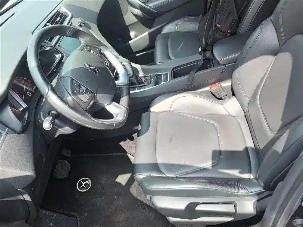 DS 5LS 2016 1.6T Elegant Edition THP160 — миниатюра 11
