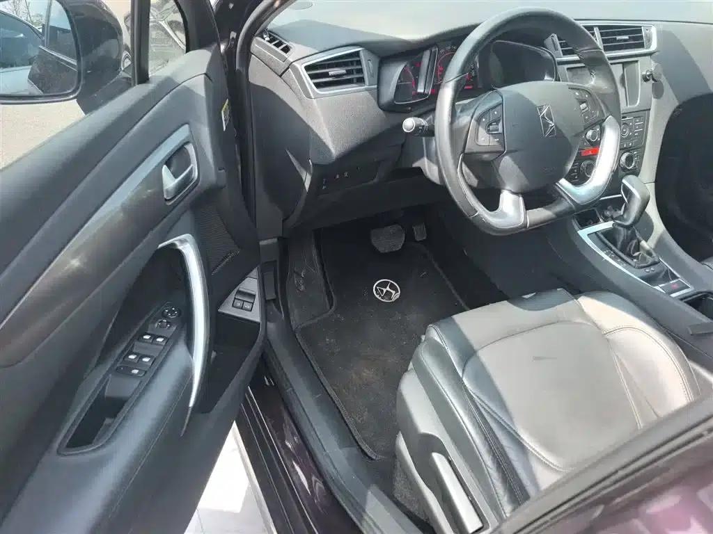 DS 5LS 2016 1.6T Elegant Edition THP160 — миниатюра 12