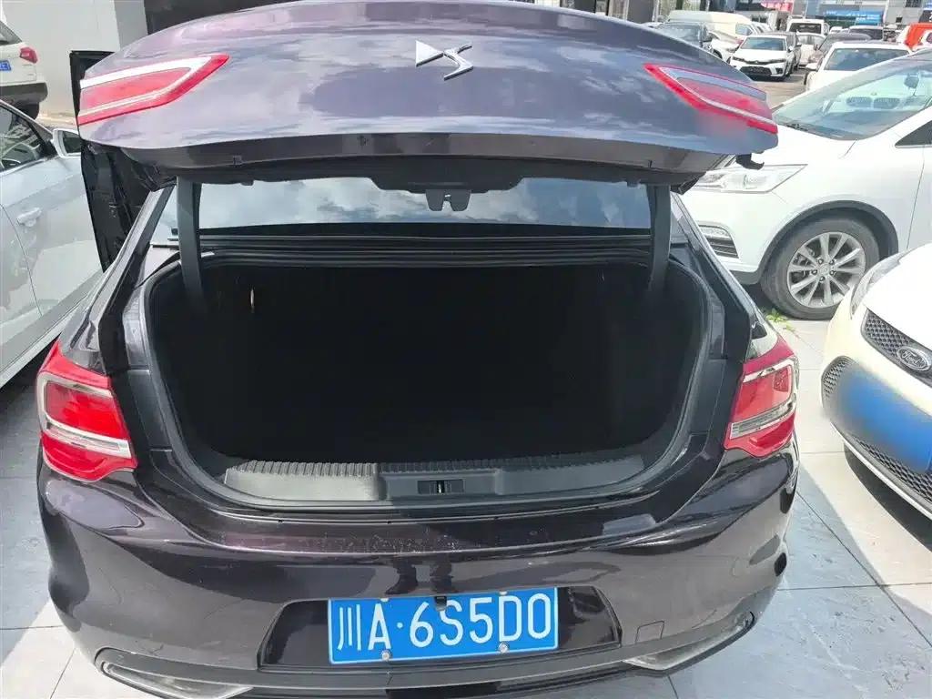DS 5LS 2016 1.6T Elegant Edition THP160 — миниатюра 15