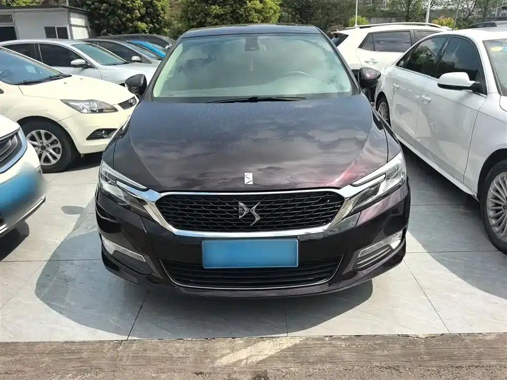 DS 5LS 2016 1.6T Elegant Edition THP160 — миниатюра 3
