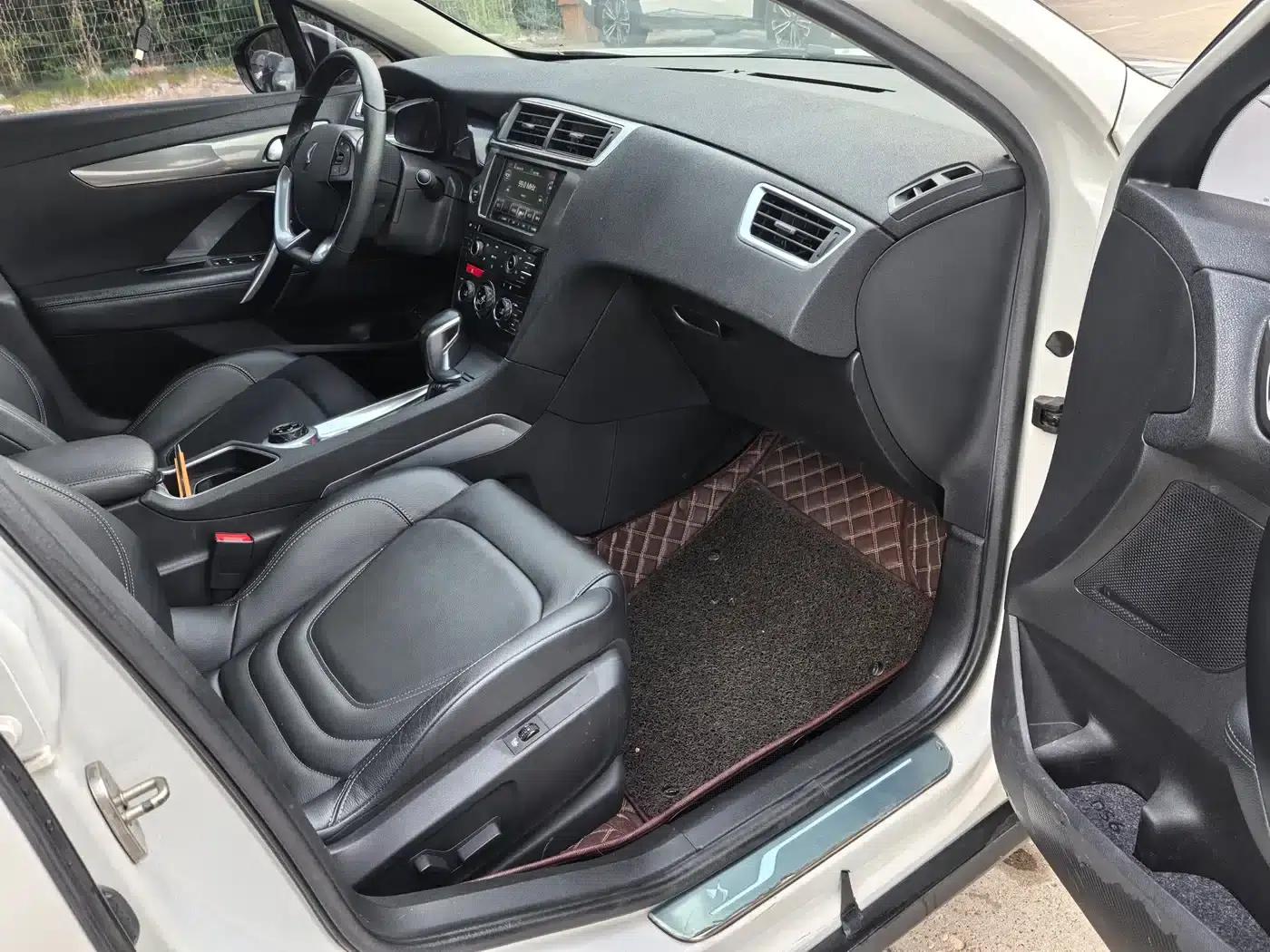 DS 6 2016 1.6T Luxury Edition THP160 — миниатюра 13
