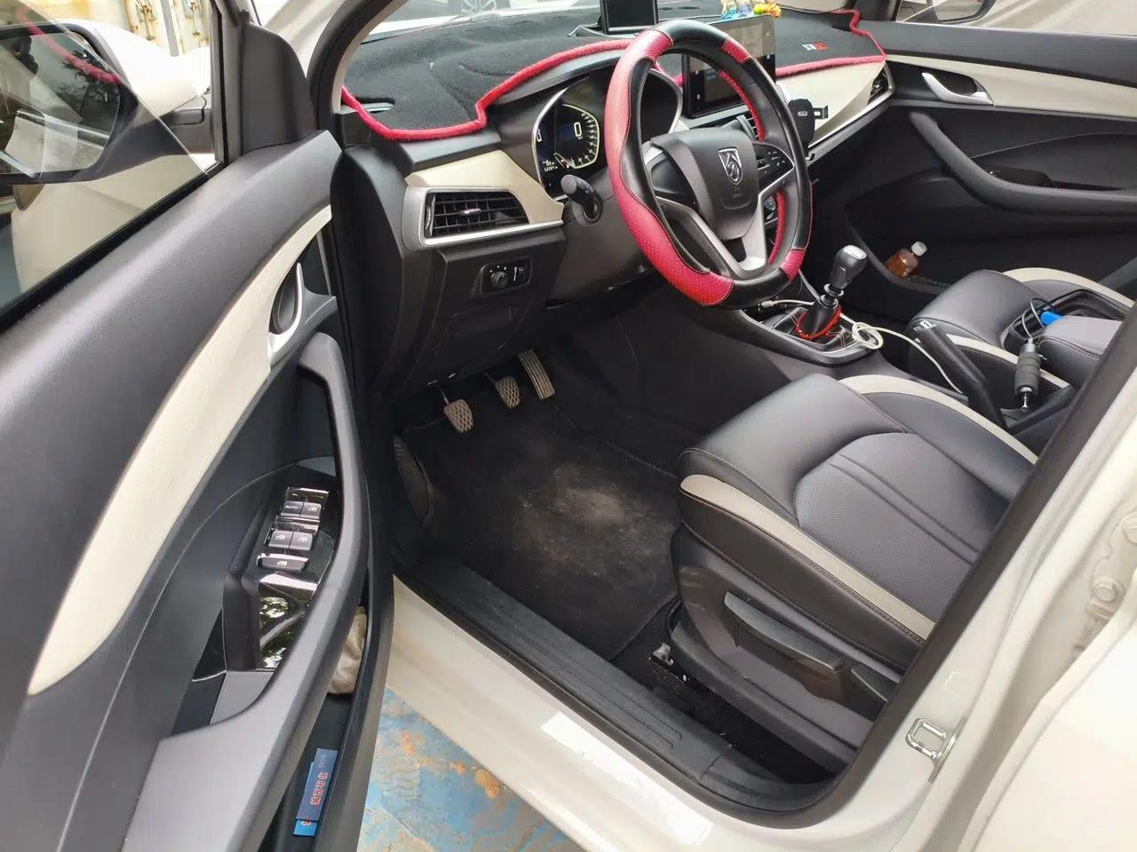 Baojun 360 2019 1.5L Manual Elite Version China VI — миниатюра 17