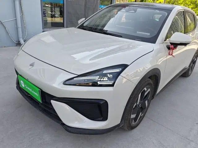 Baojun Yunhai 2024 140km Plug-in Hybrid Version