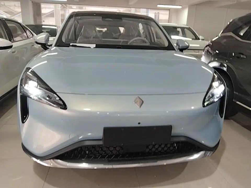 Baojun Yunhai 2026 Model 500km Pure Electric Elegant Edition — миниатюра 2