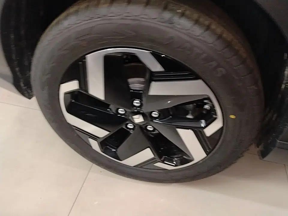 Baojun Yunhai 2026 Model 500km Pure Electric Elegant Edition — миниатюра 10