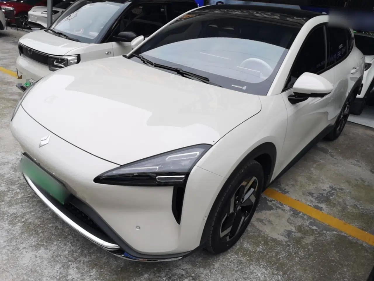 Baojun Yunhai 2024 500km Pure Electric Version — миниатюра 1