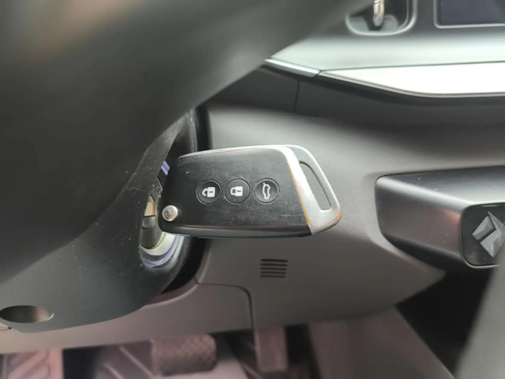 Baojun RC-5 2020 1.5L CVT Smart Elite Edition — миниатюра 12