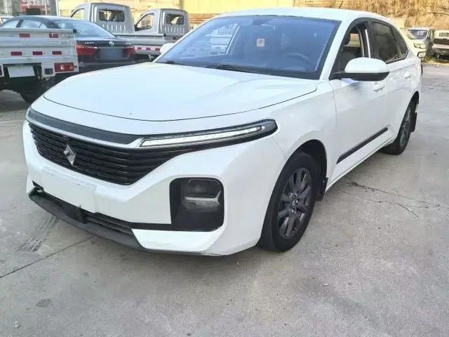 Baojun RC-5 2020 1.5L CVT Smart Elite Edition