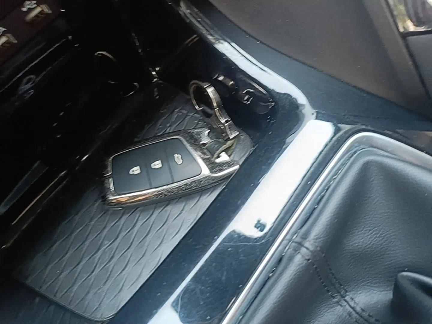 Baojun RS-5 2019 1.5T Manual Super Connected Luxury Edition China VI — миниатюра 22