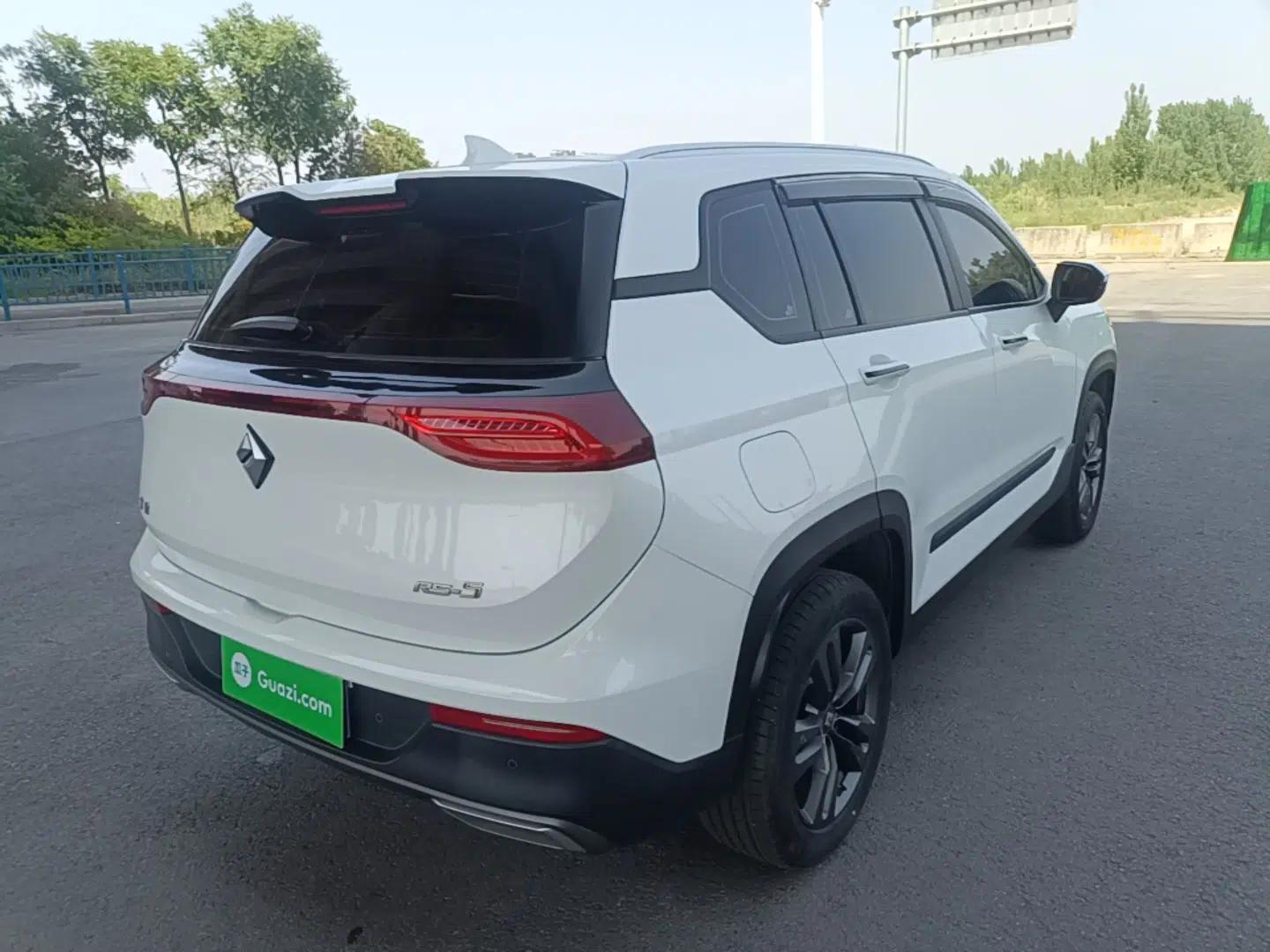 Baojun RS-5 2019 1.5T Manual Super Connected Luxury Edition China VI — миниатюра 4