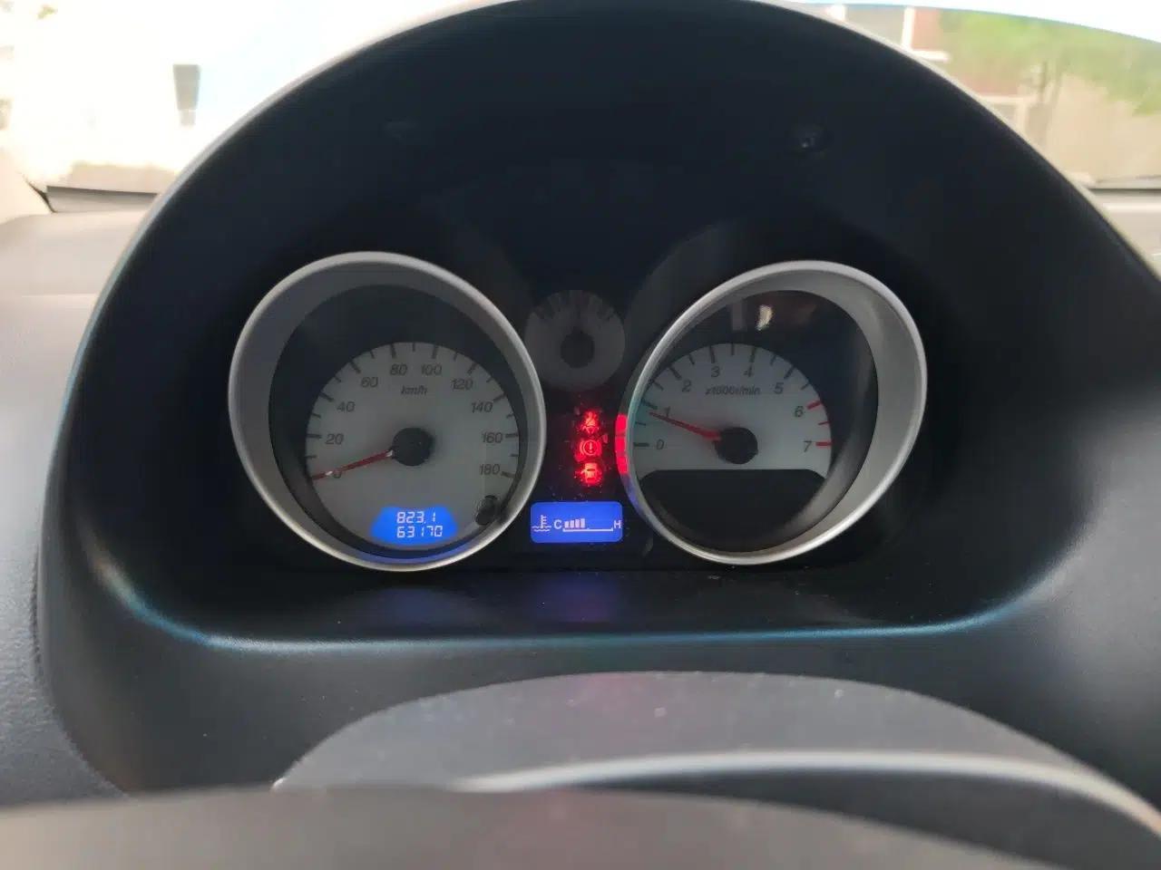 Baojun Lechi 2012 1.2L Manual Sport Edition Dynamic Model — миниатюра 12