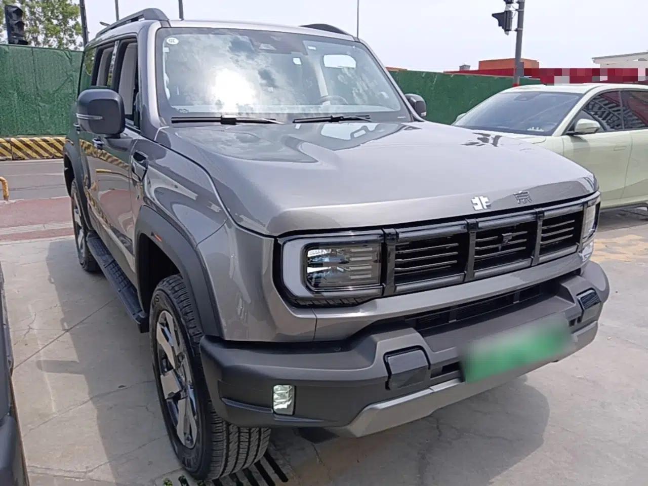 BAIC Off-Road BJ40 Electric Drive 2025 Standard Edition — миниатюра 3