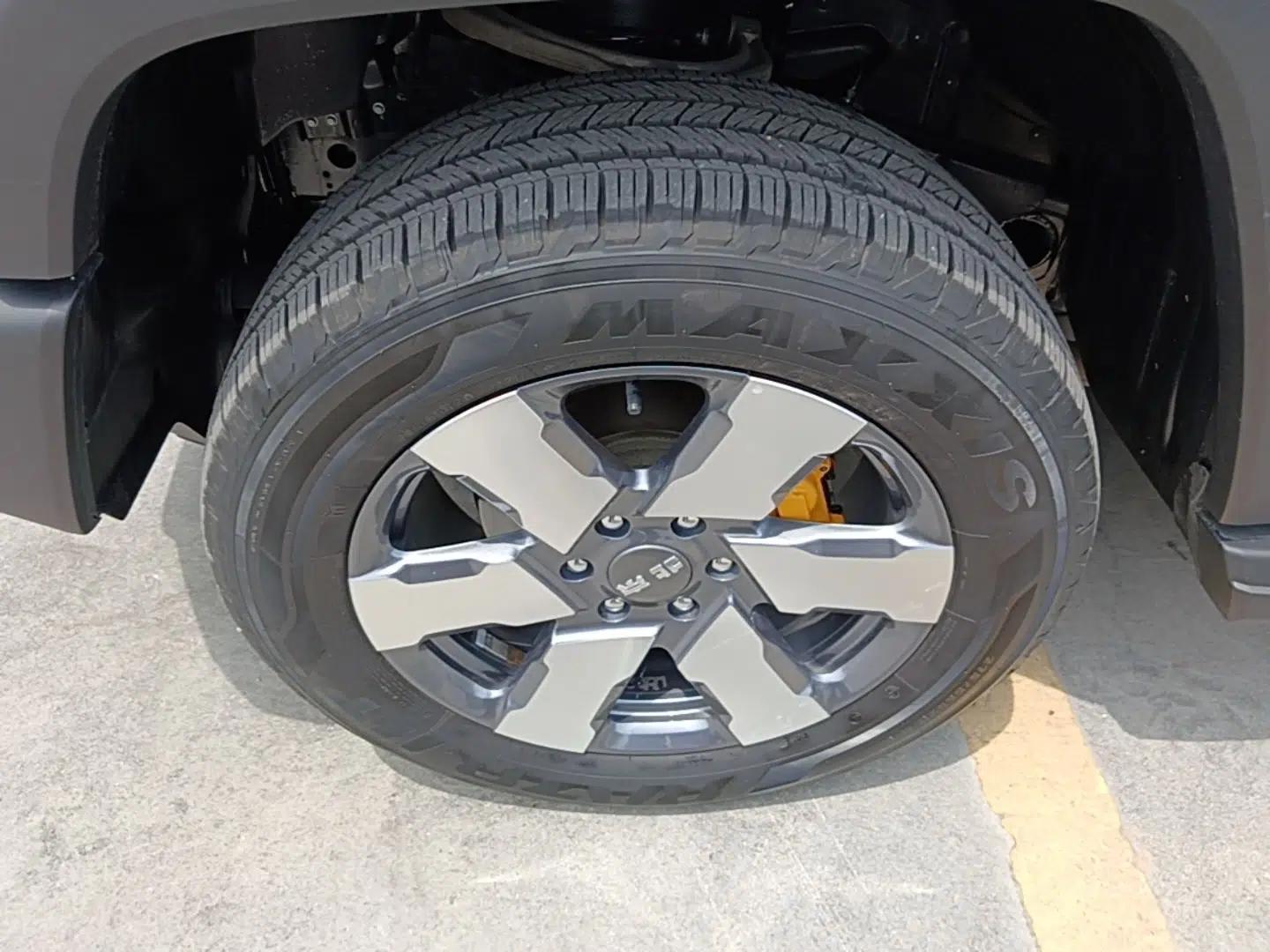 BAIC Off-Road BJ40 Electric Drive 2025 Standard Edition — миниатюра 8
