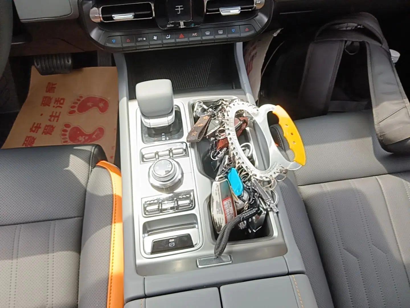 BAIC Off-Road BJ40 Electric Drive 2025 Standard Edition — миниатюра 17