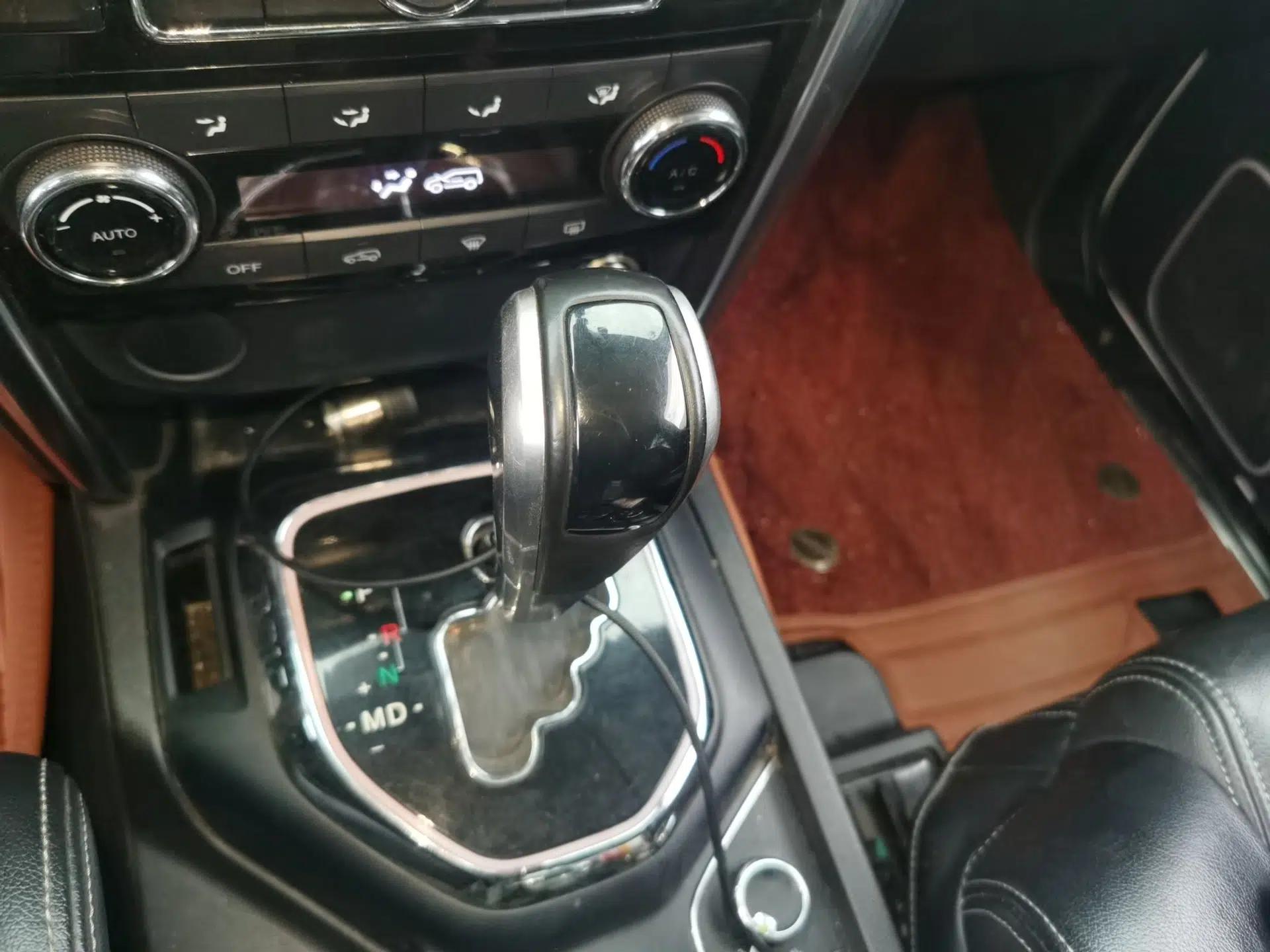BAIC Off-Road BJ80 2016 2.3T Automatic Prestige Edition — миниатюра 15