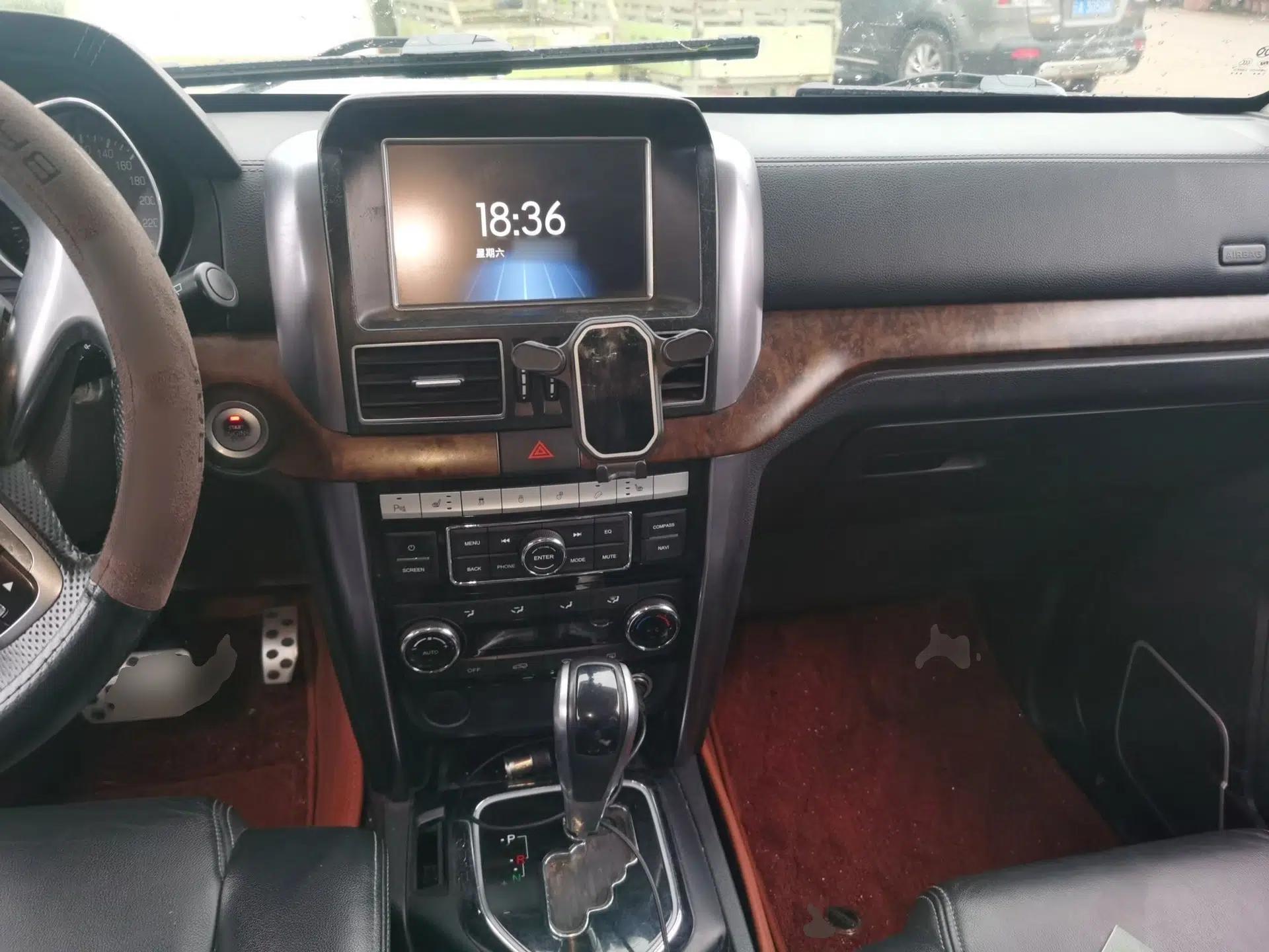 BAIC Off-Road BJ80 2016 2.3T Automatic Prestige Edition — миниатюра 10
